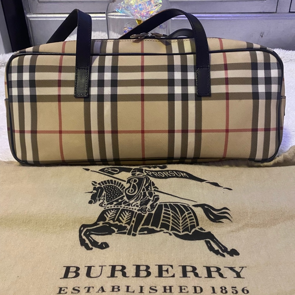 Burberry Nova Check Shoulder Bag